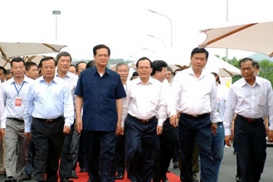 Khánh thành cây cầu vượt sông dài nhất Việt Nam